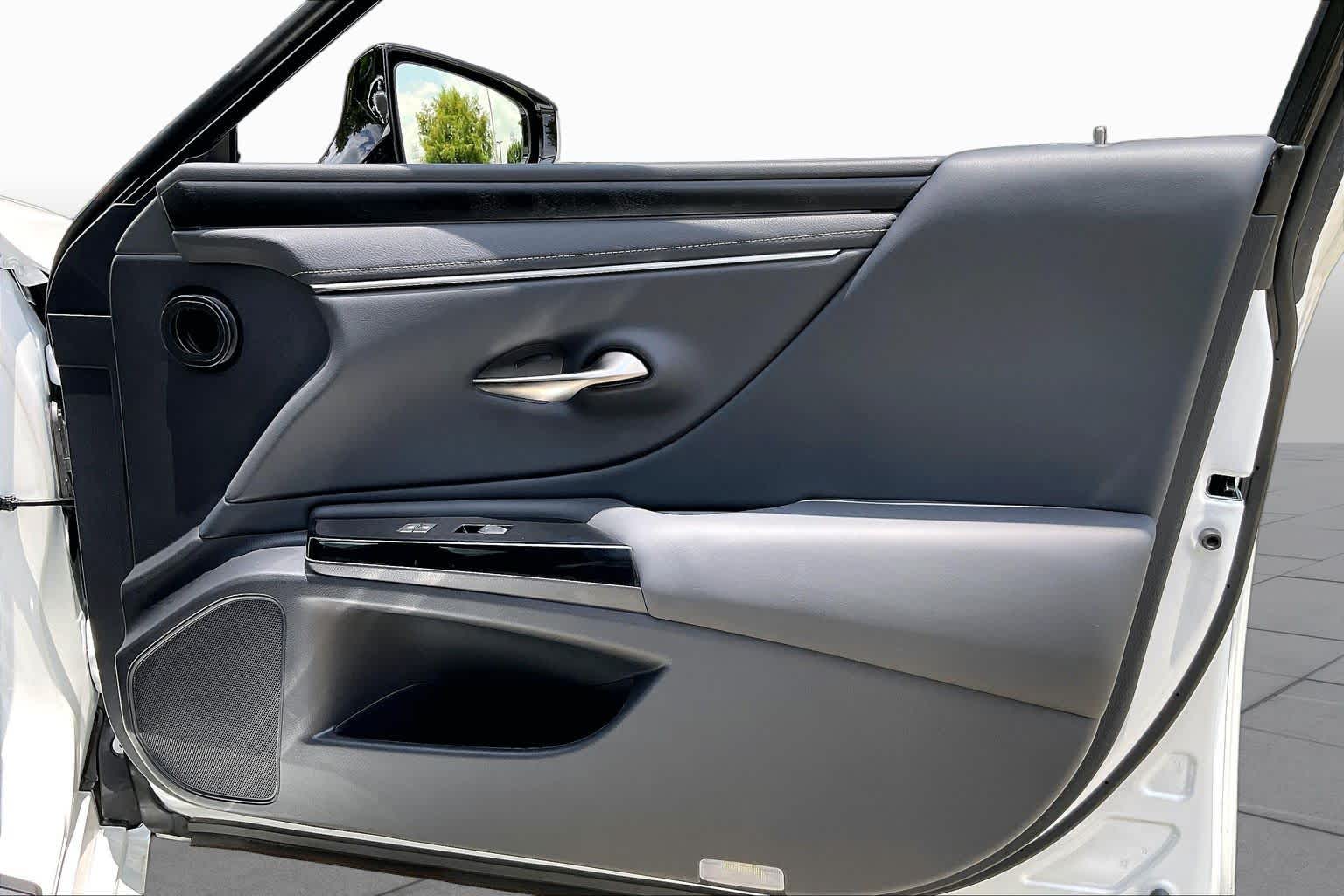 2025 Lexus ES 350  Eminent White Pearl at Lexus Southwest Houston