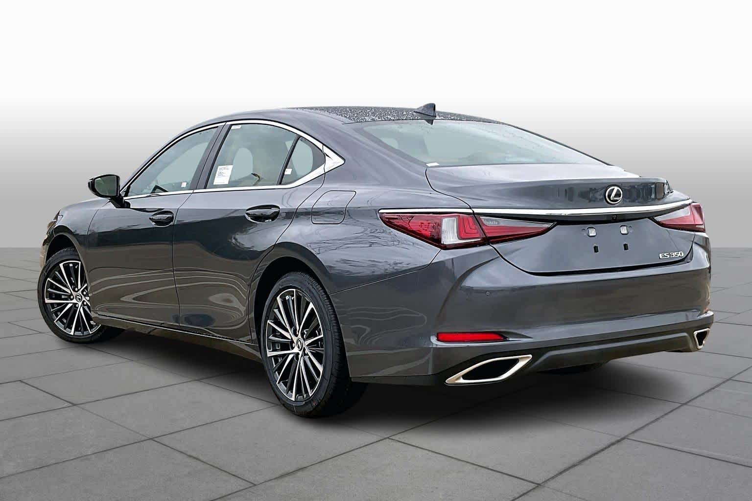 2025 Lexus ES  - 3
