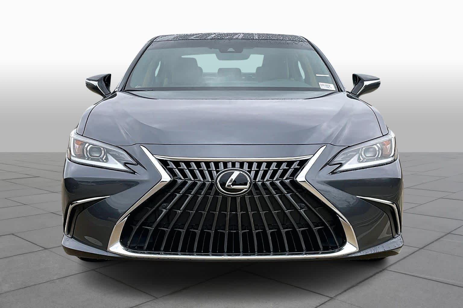 2025 Lexus ES  - 1