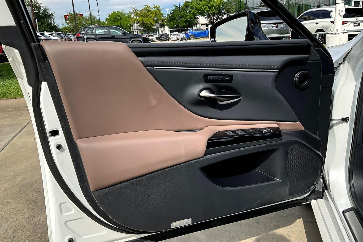 2025 Lexus ES 350  Eminent White Pearl at Lexus Southwest Houston