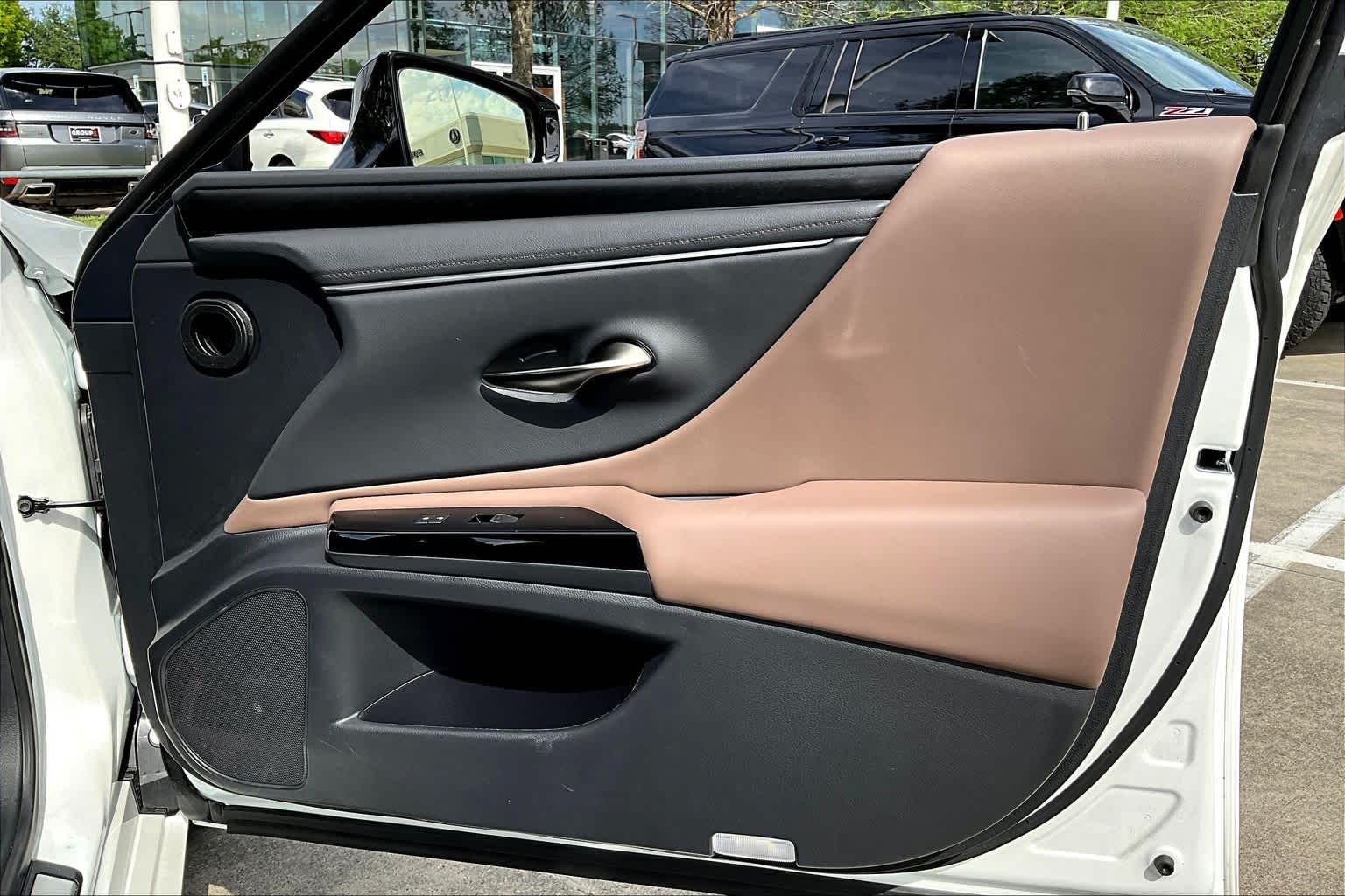 2025 Lexus ES 350  Eminent White Pearl at Lexus Southwest Houston