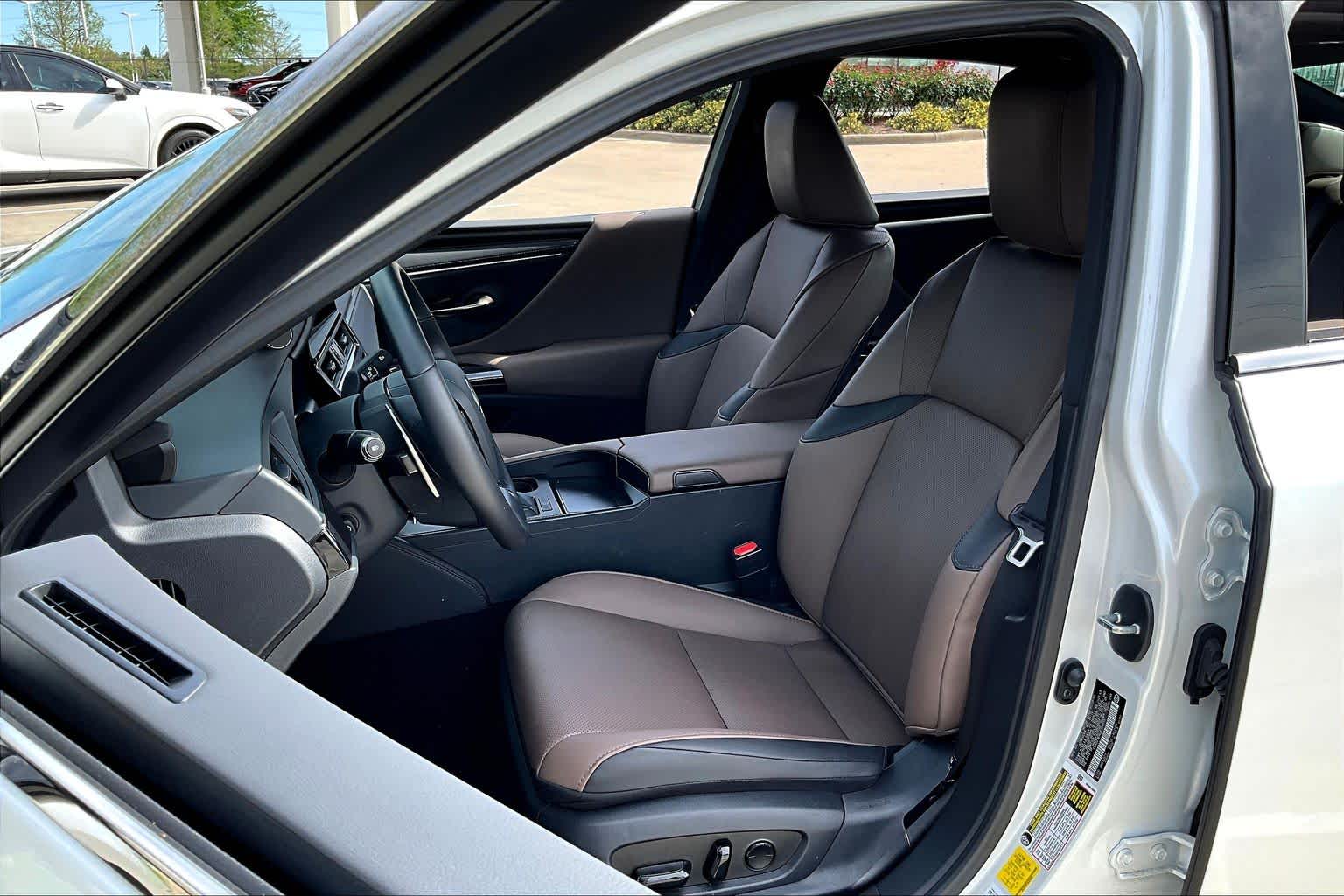 2025 Lexus ES 350  Eminent White Pearl at Lexus Southwest Houston