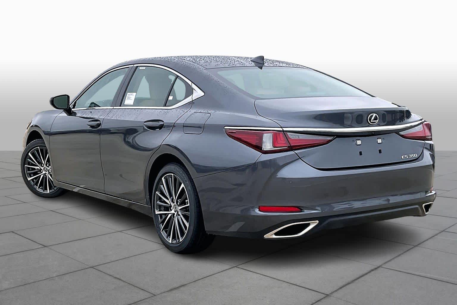 2025 Lexus ES  - 3