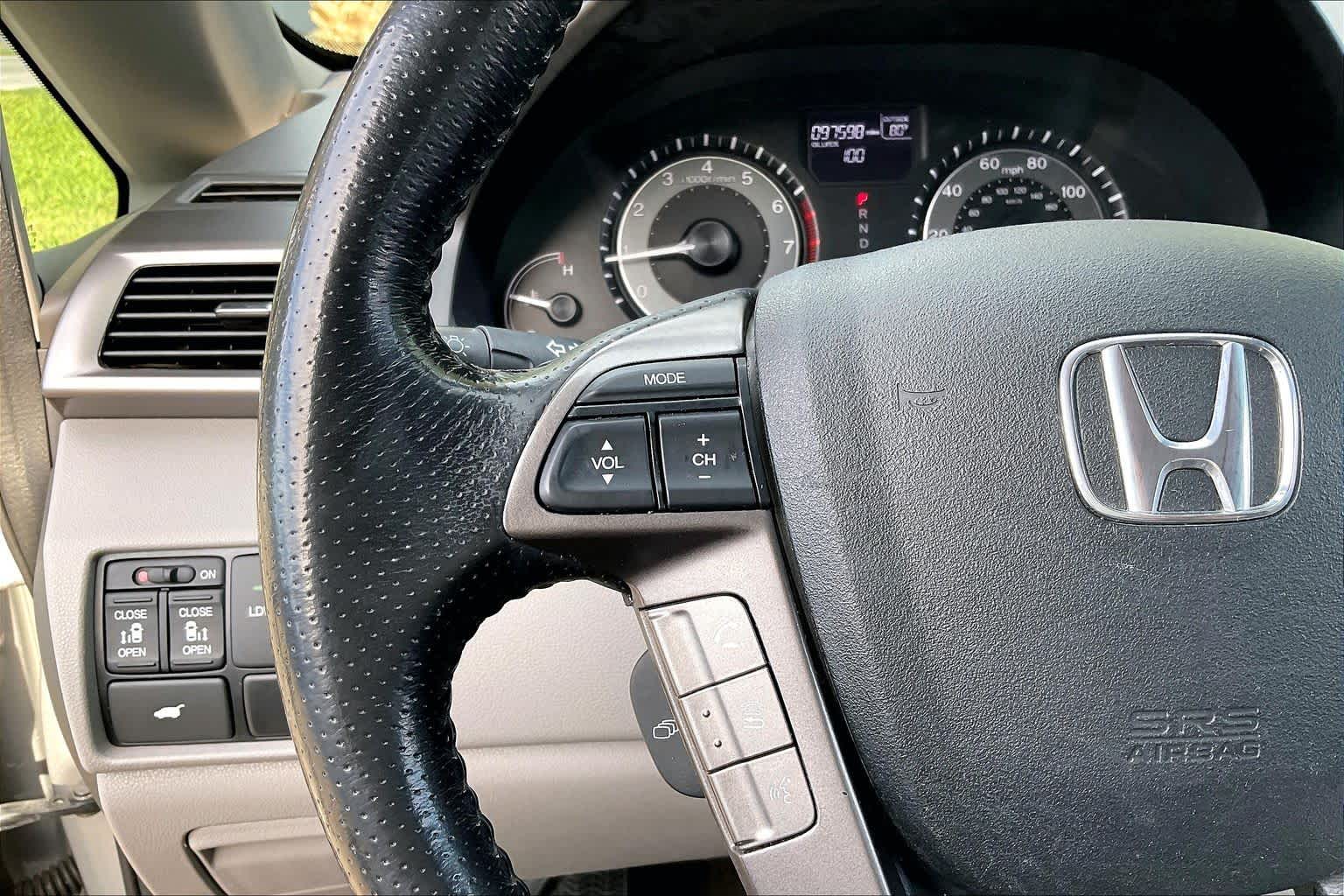 2015 Honda Odyssey EX-L Alabaster Silver Metallic at AutoNation USA Katy