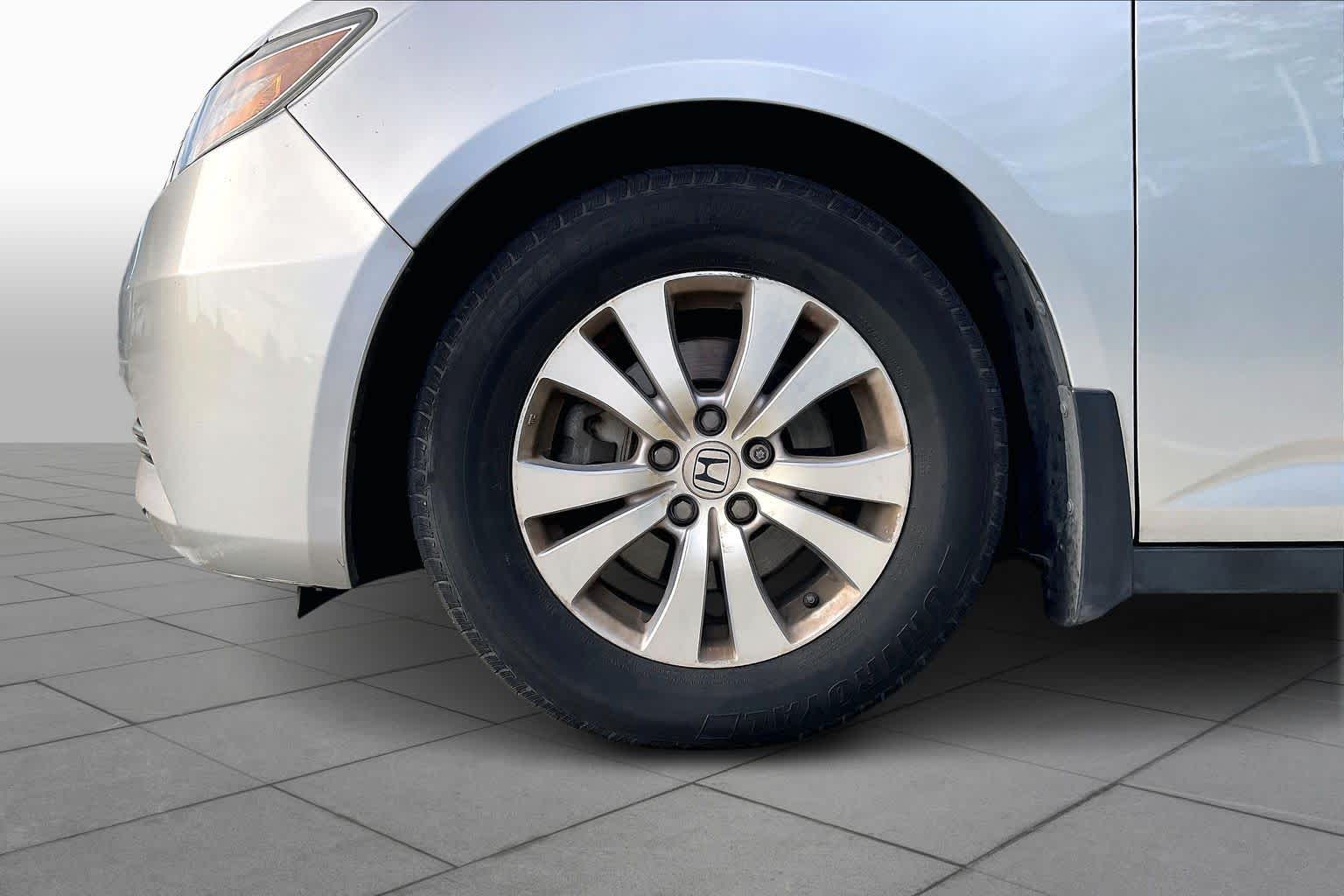 2015 Honda Odyssey EX-L Alabaster Silver Metallic at AutoNation USA Katy