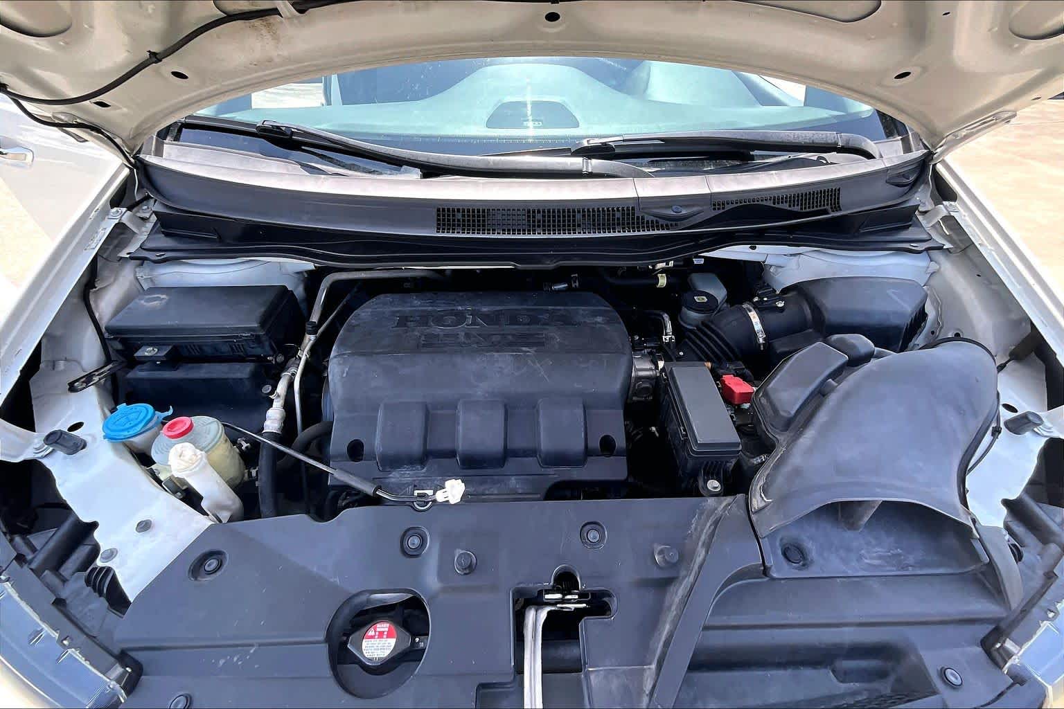 2016 Honda Odyssey Touring White Diamond Pearl at AutoNation Toyota Gulf Fwy