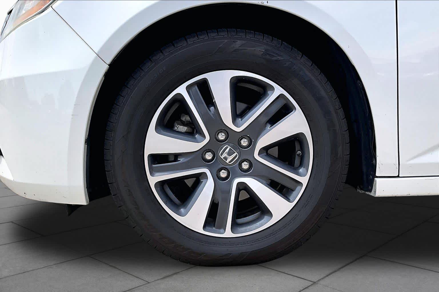 2014 Honda Odyssey Touring White Diamond Pearl at Ron Craft Chevrolet Cadillac