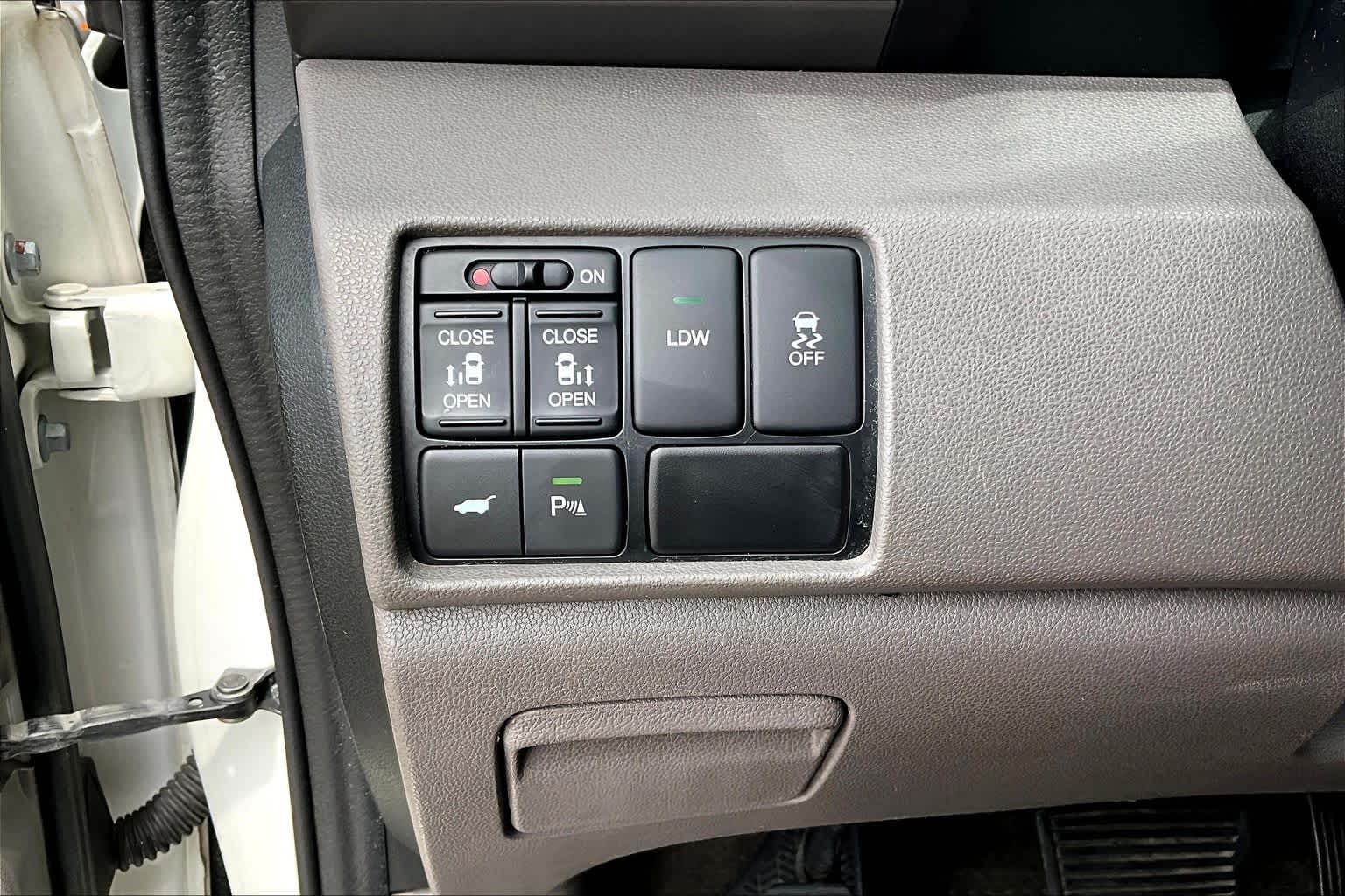 2014 Honda Odyssey Touring White Diamond Pearl at Ron Craft Chevrolet Cadillac