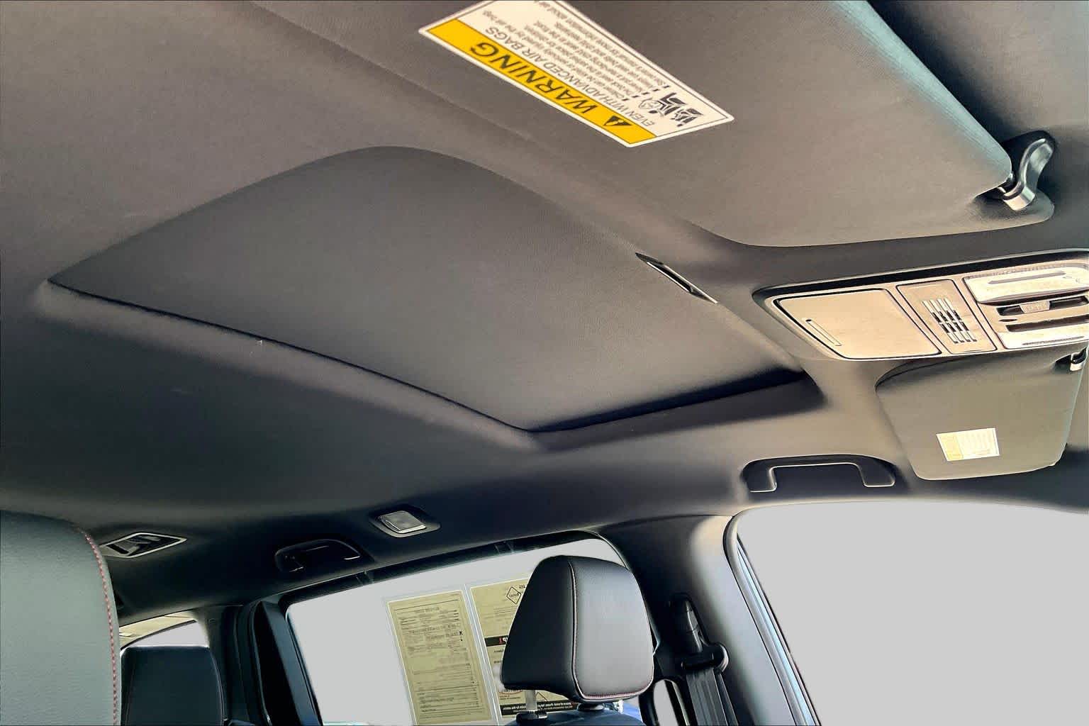 2023 Honda Odyssey photo 13 of 35