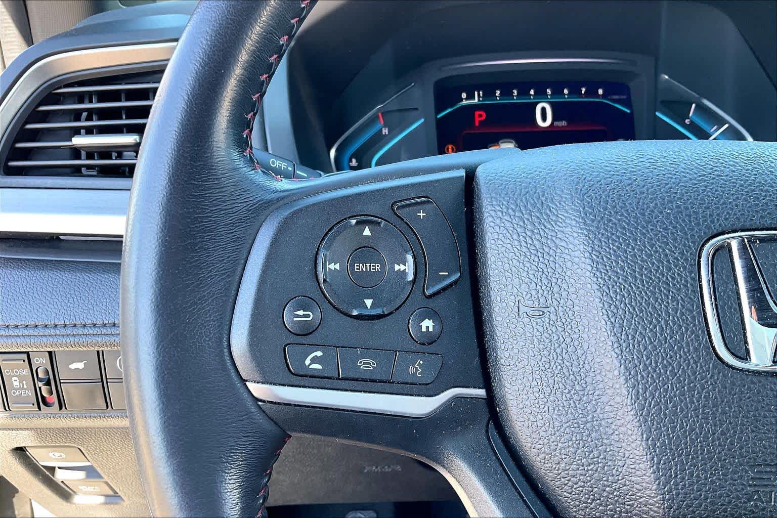 2023 Honda Odyssey photo 22 of 35
