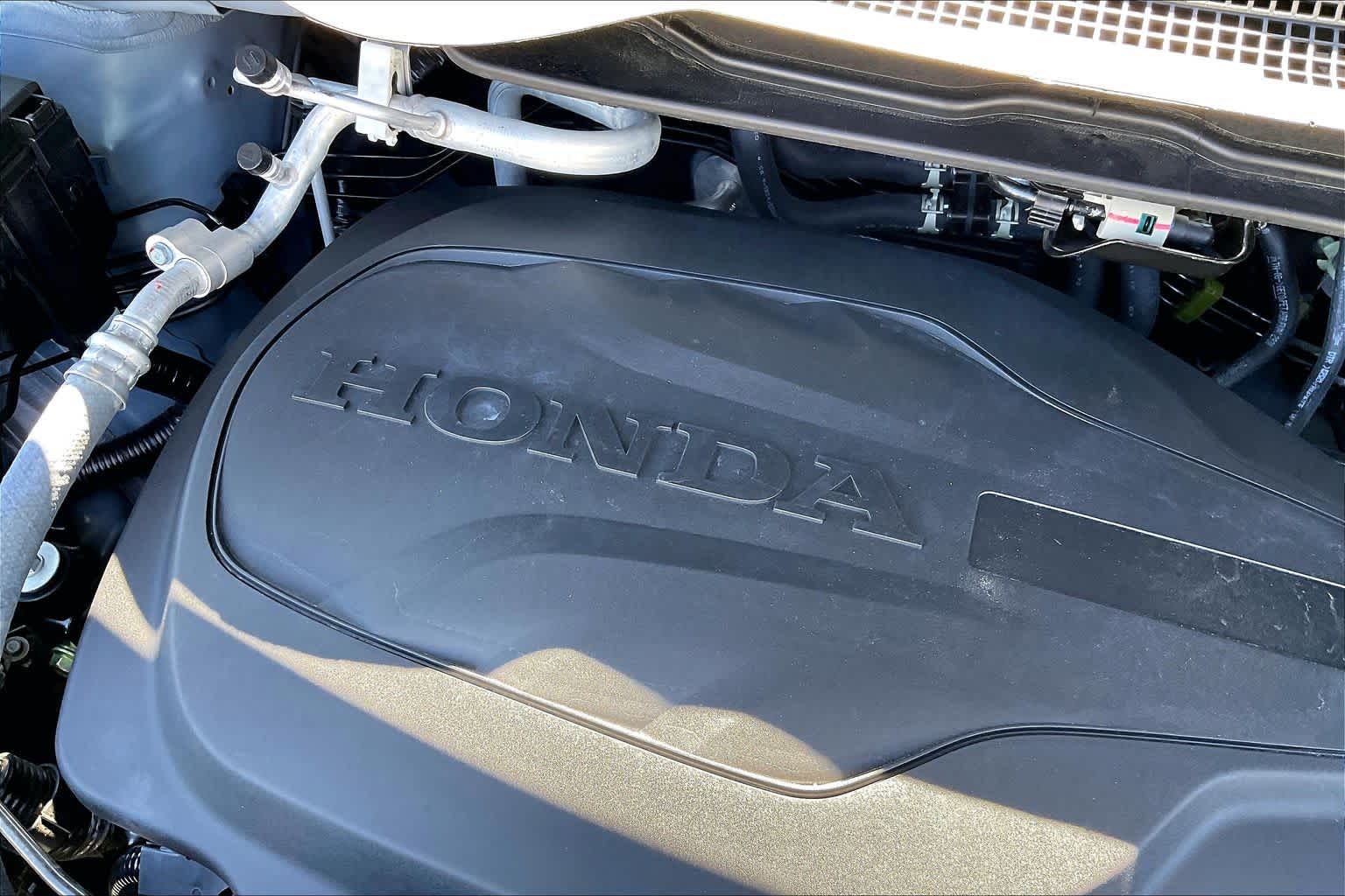 2023 Honda Odyssey photo 31 of 35