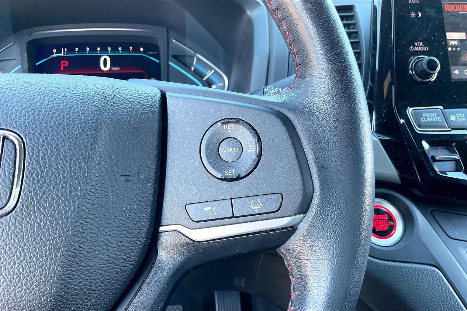 2023 Honda Odyssey photo 23 of 35