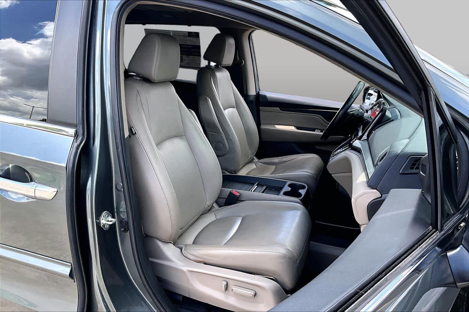 2019 Honda Odyssey Touring Forest Mist Metallic at Beck & Masten Kia