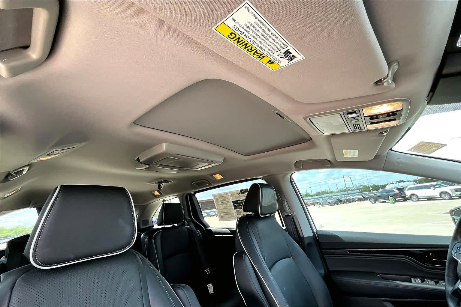 2023 Honda Odyssey Elite Platinum White Pearl at Honda of Clear Lake