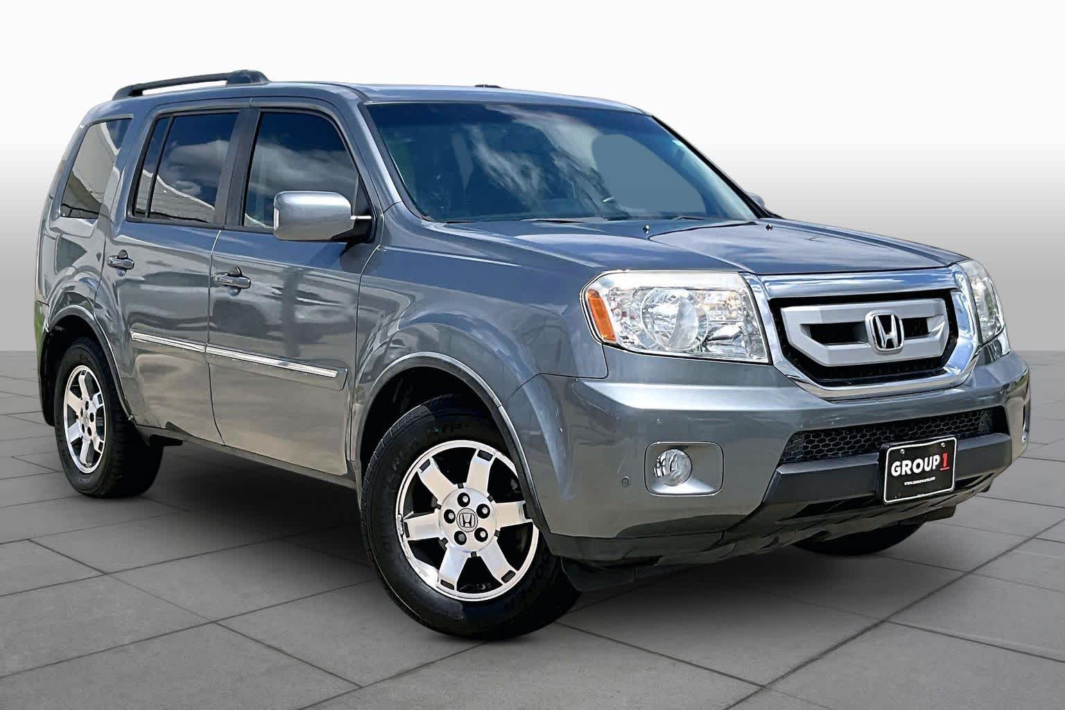 2009 Honda Pilot Touring Sterling Gray Metallic at Mac Haik Ford