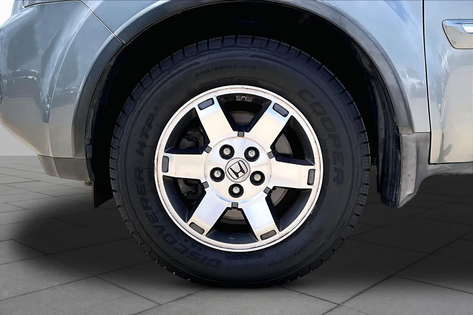 2009 Honda Pilot Touring Sterling Gray Metallic at Mac Haik Ford