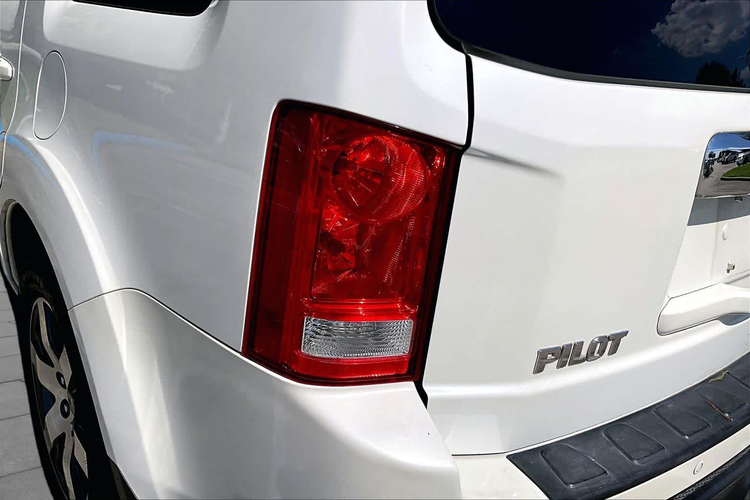 2012 Honda Pilot photo 27 of 34