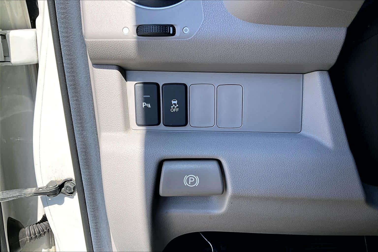 2012 Honda Pilot photo 33 of 34