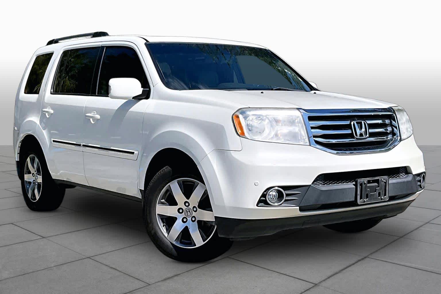 2012 Honda Pilot photo 3 of 34