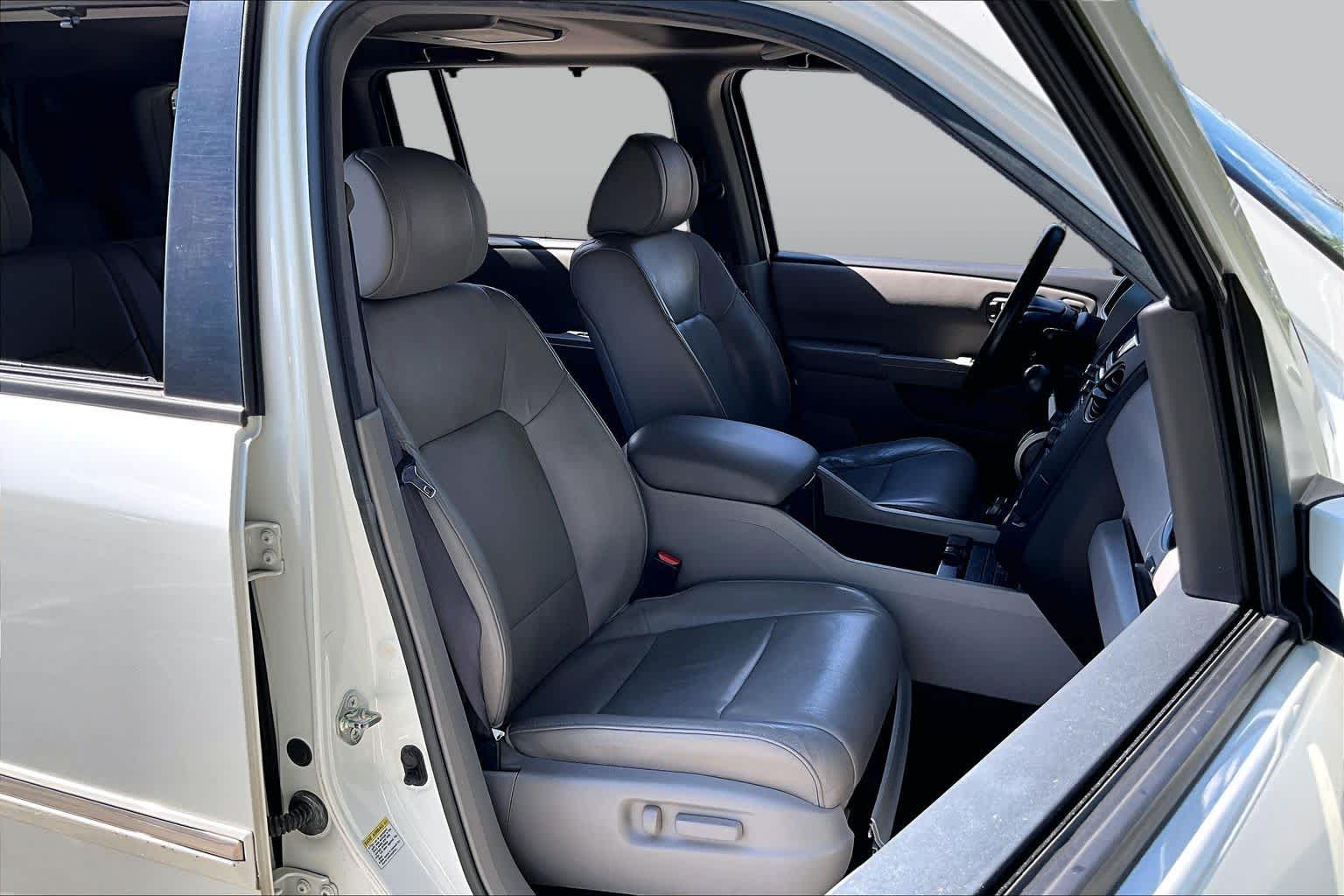 2012 Honda Pilot photo 8 of 34