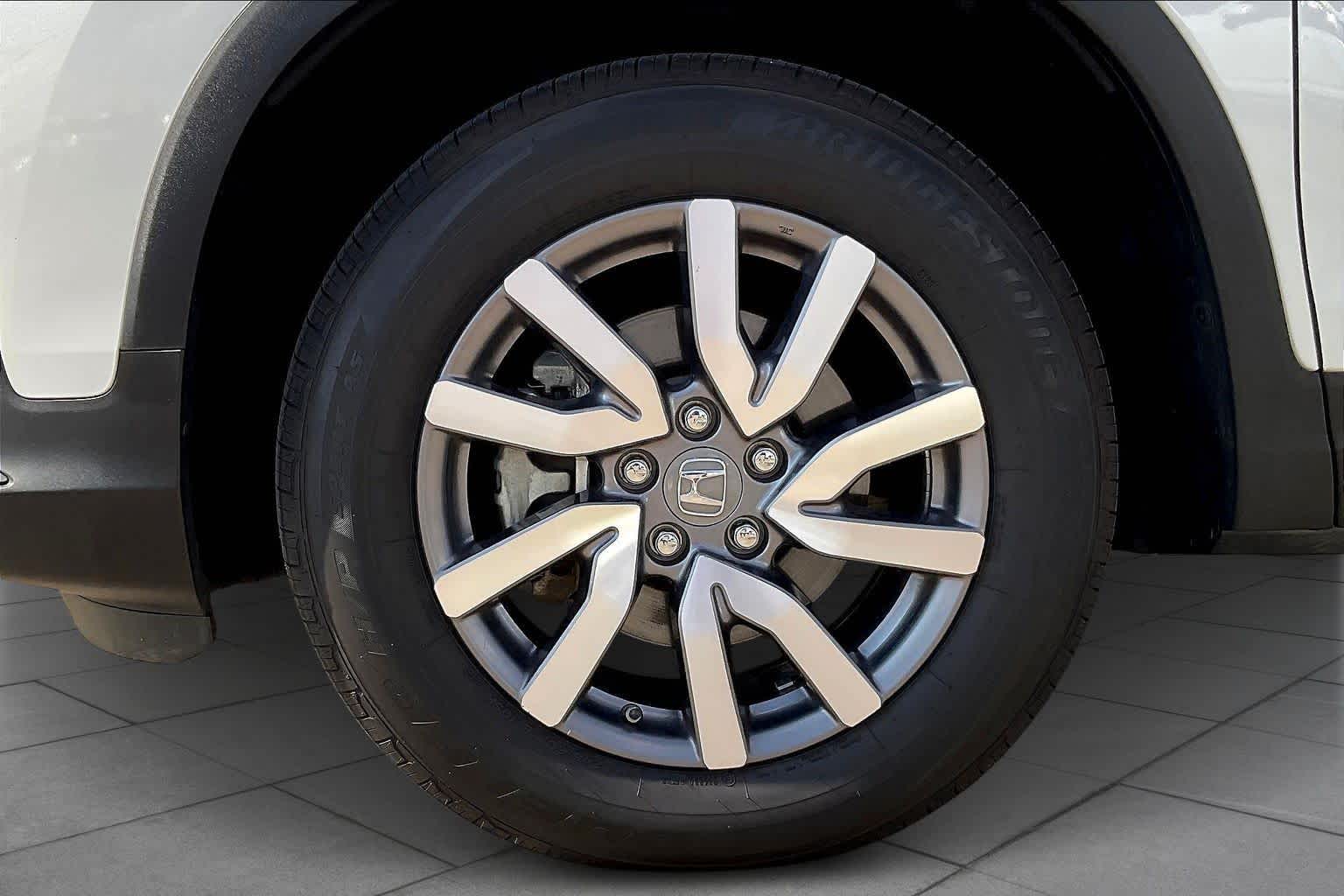 2021 Honda Pilot EX-L Platinum White Pearl at BMW of West Houston