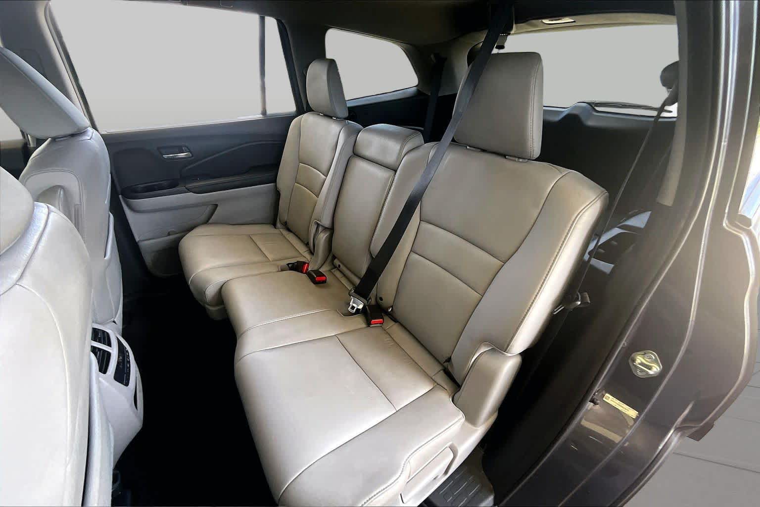 2016 Honda Pilot EX-L Modern Steel Metallic at Baytown Ford