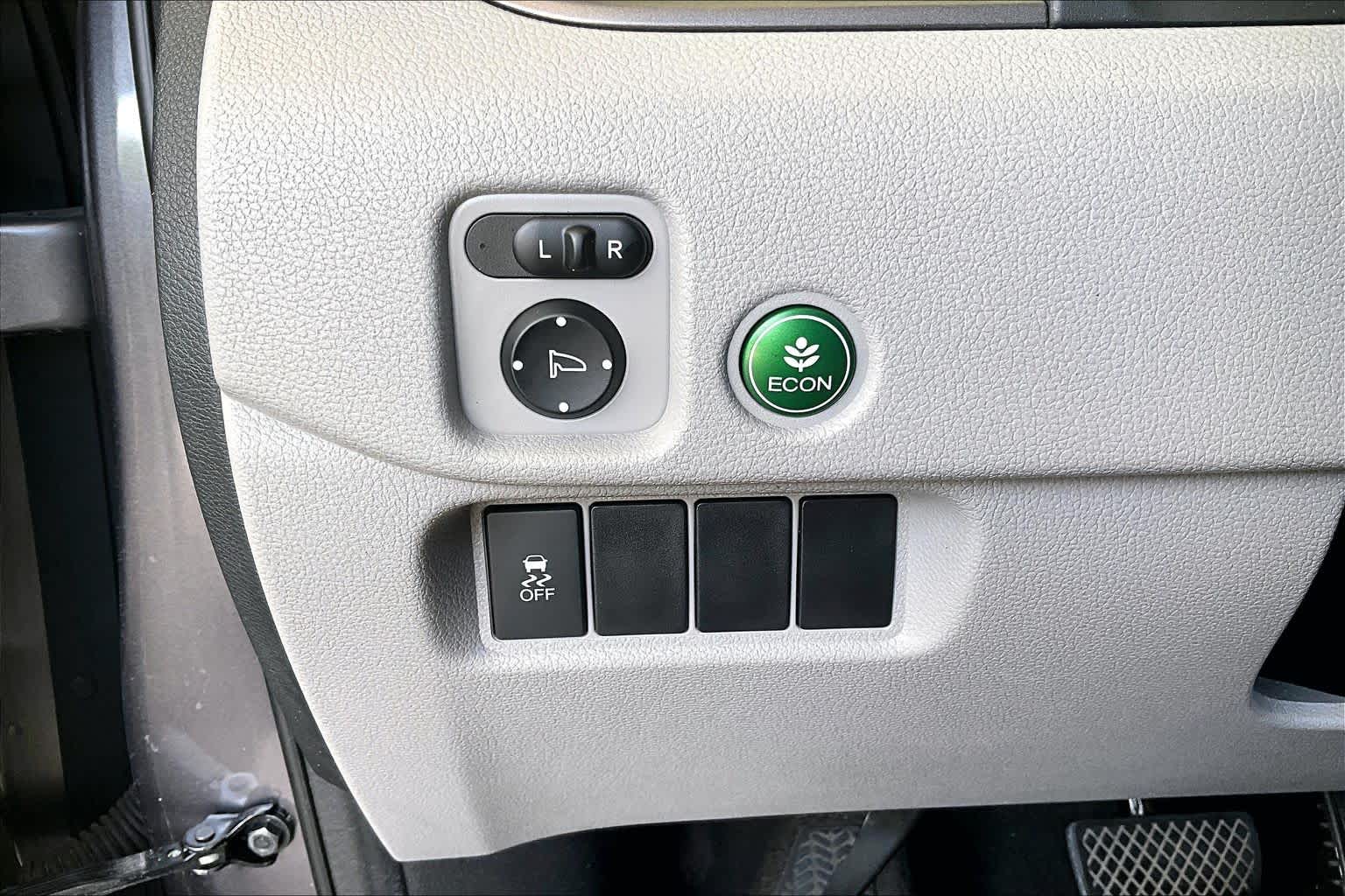 2016 Honda Pilot EX-L Modern Steel Metallic at Baytown Ford