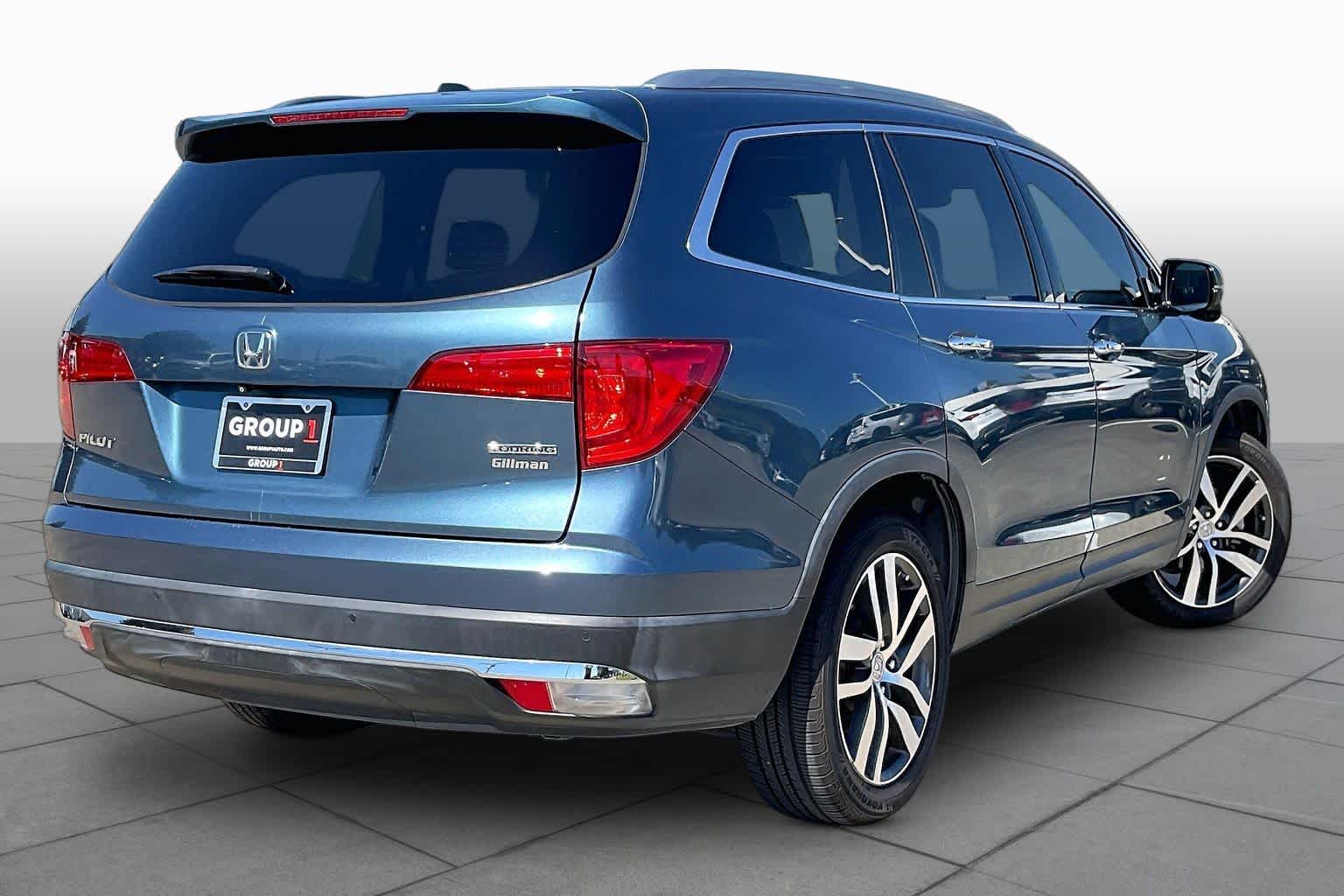2016 Honda Pilot photo 12 of 35