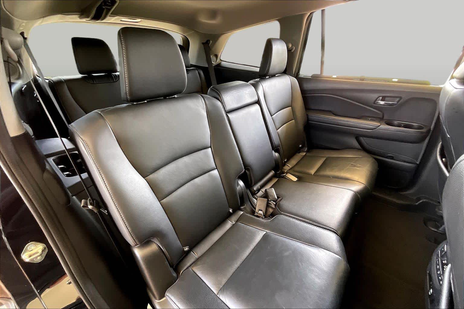 2019 Honda Pilot Touring 8-Passenger Crystal Black Pearl at Honda of Clear Lake
