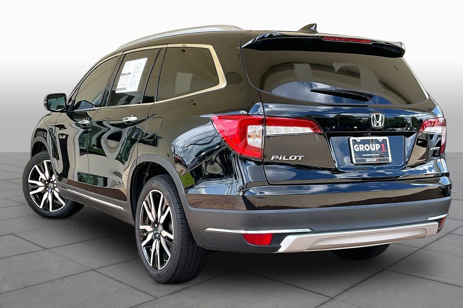 2019 Honda Pilot Touring 8-Passenger Crystal Black Pearl at Honda of Clear Lake