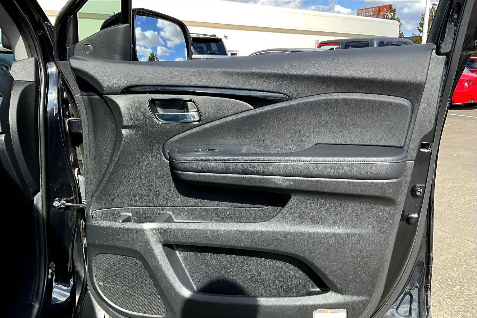 2020 Honda Pilot Touring 8-Passenger Crystal Black Pearl at Honda of Clear Lake