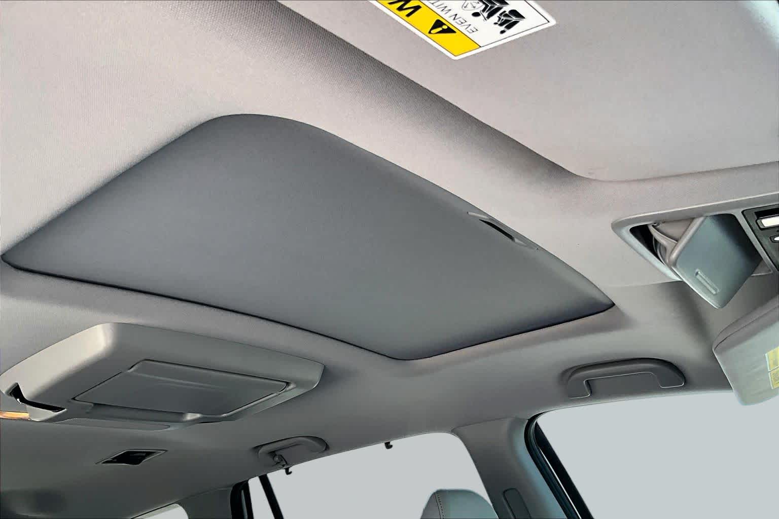 2019 Honda Pilot Touring 8-Passenger Lunar Silver Metallic at AutoNation USA Houston