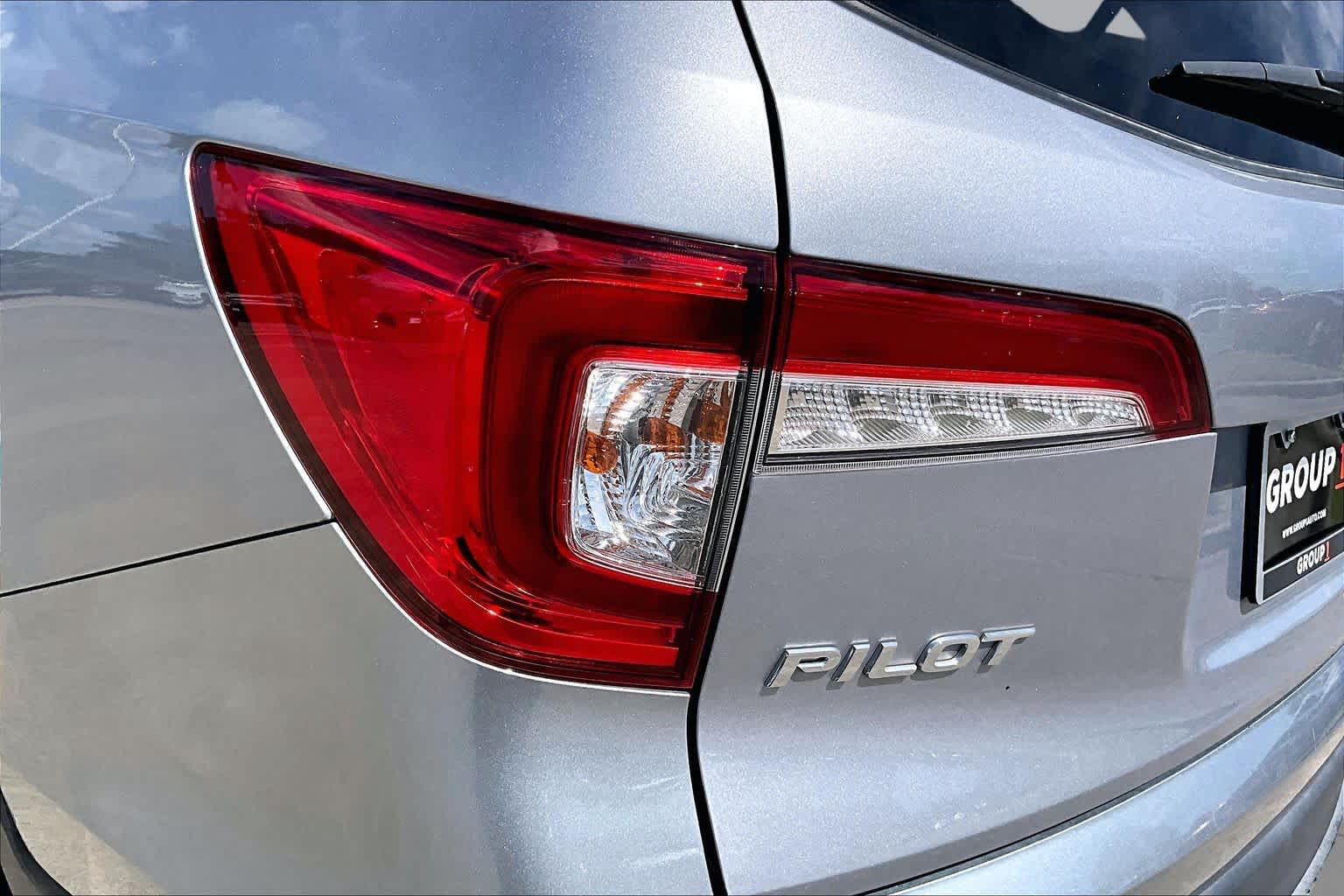 2019 Honda Pilot Touring 8-Passenger Lunar Silver Metallic at AutoNation USA Houston
