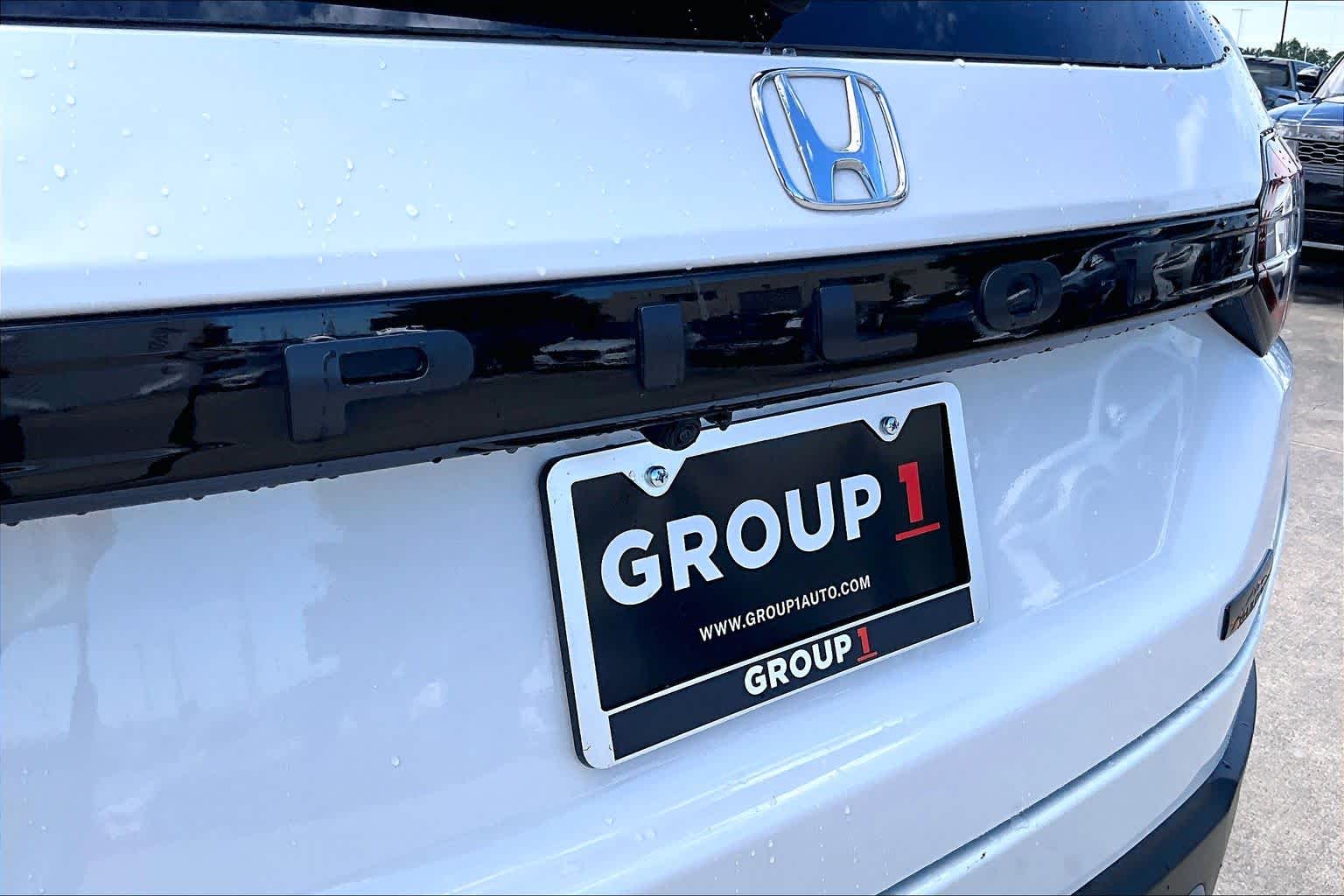 2025 Honda Pilot TrailSport Platinum White Pearl at Honda of Clear Lake