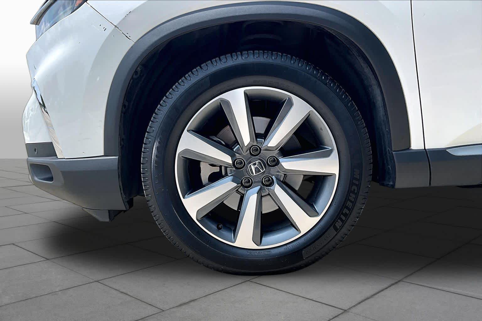 2023 Honda Pilot Elite Platinum White Pearl at AutoNation Chrysler Jeep Dodge Ram Spring