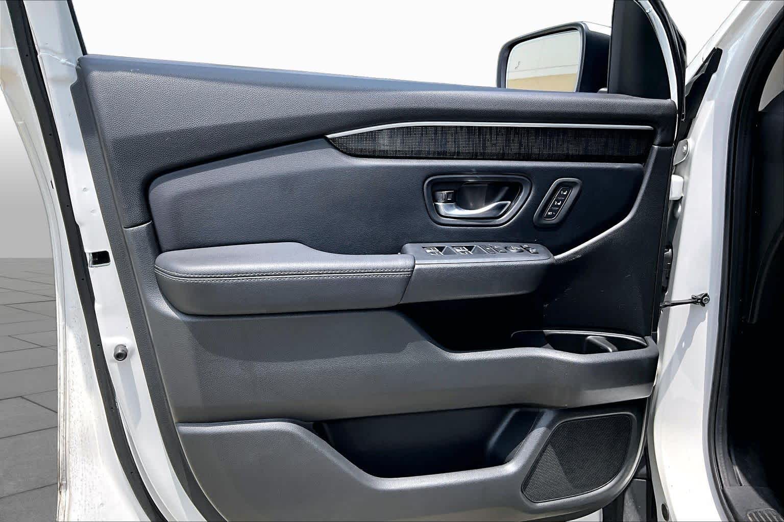 2023 Honda Pilot Elite Platinum White Pearl at AutoNation Chrysler Jeep Dodge Ram Spring