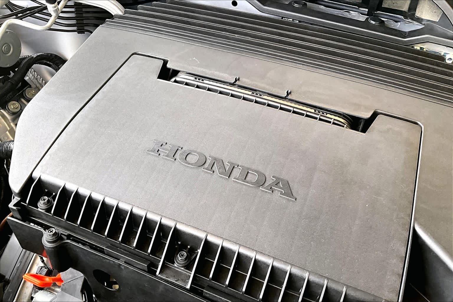 2025 Honda Pilot Elite Lunar Silver Metallic at Honda of Clear Lake