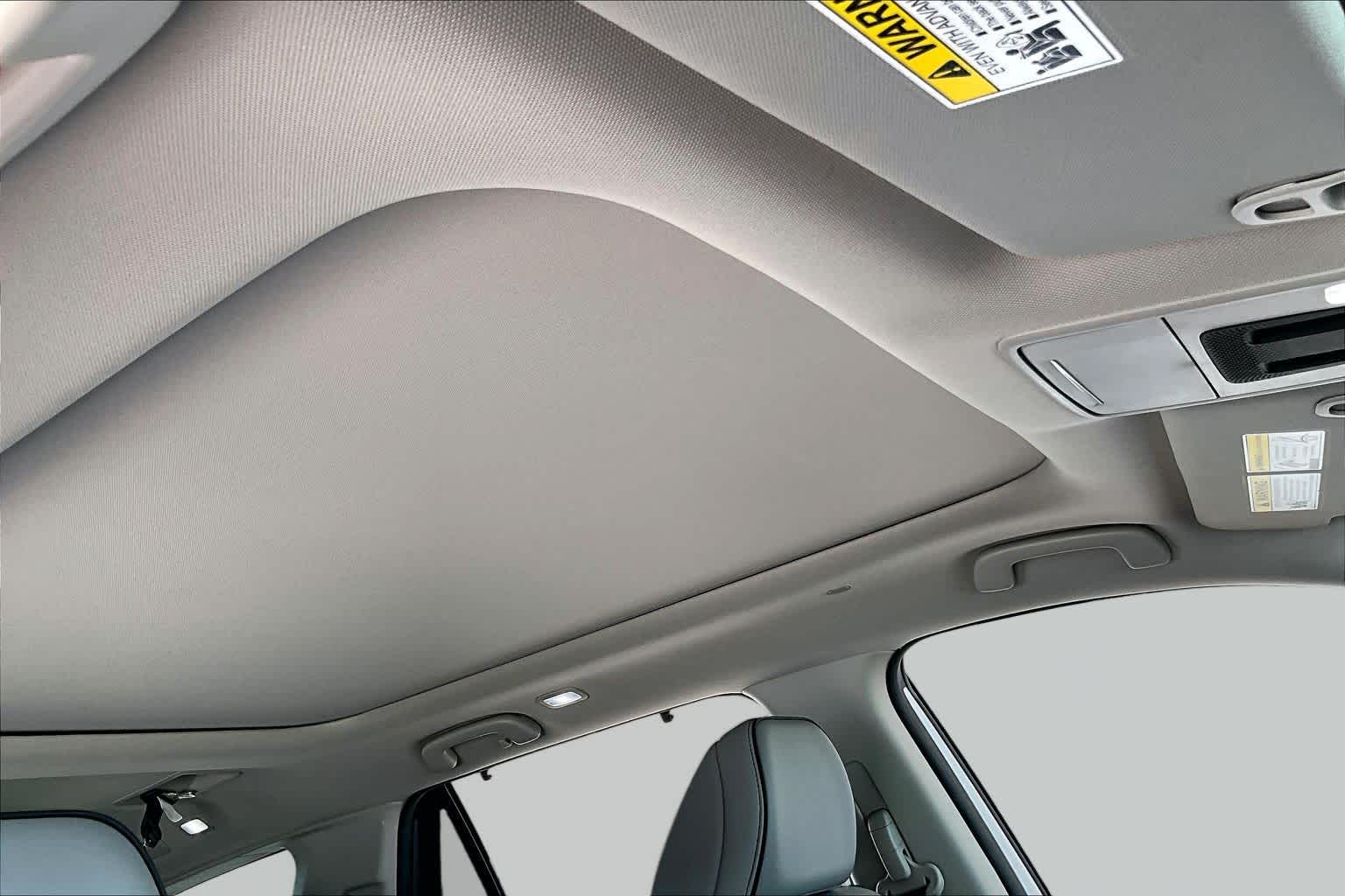 2025 Honda Pilot Elite Lunar Silver Metallic at Honda of Clear Lake
