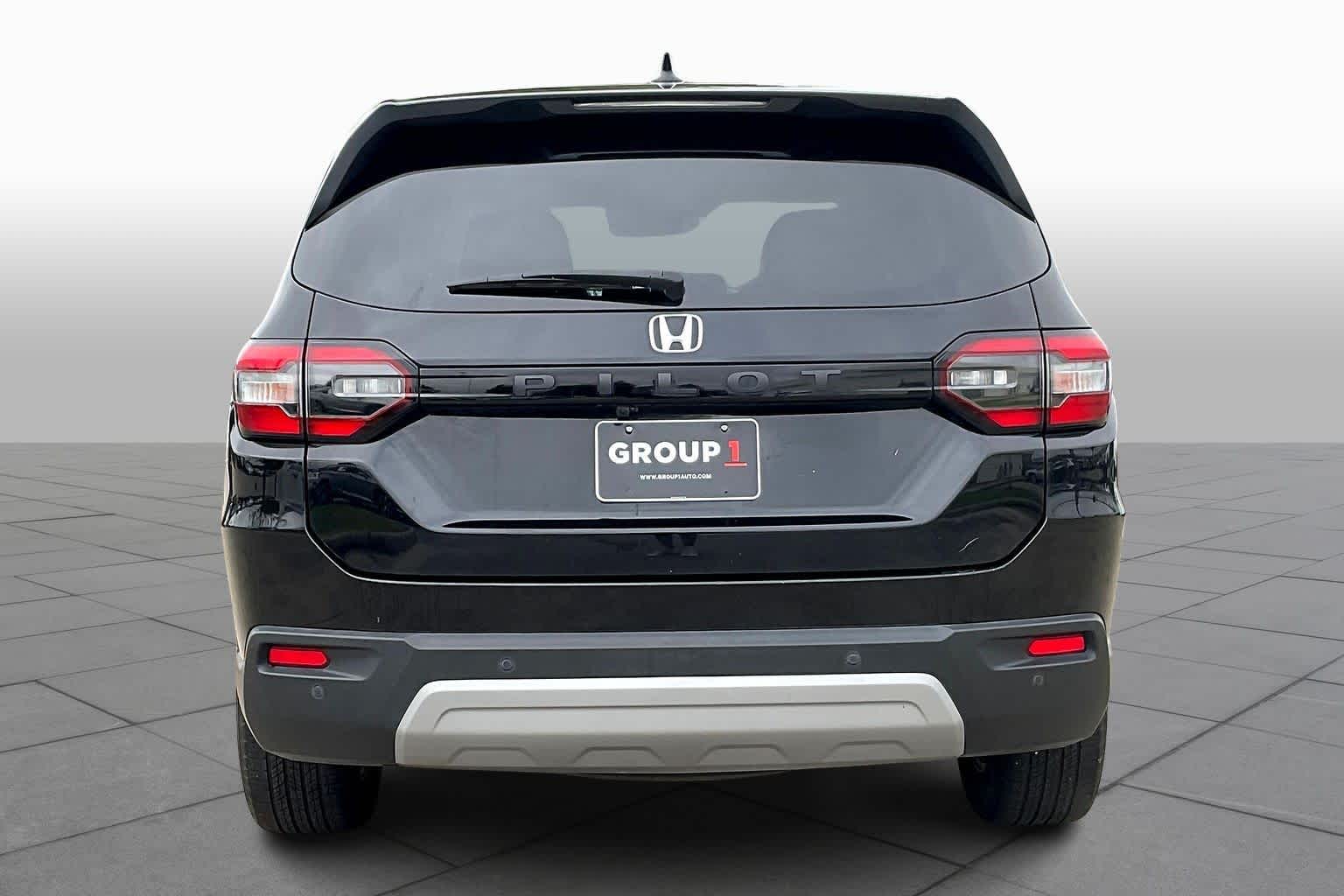 2023 Honda Pilot EX-L 8 Passenger Crystal Black Pearl at AutoNation USA Houston