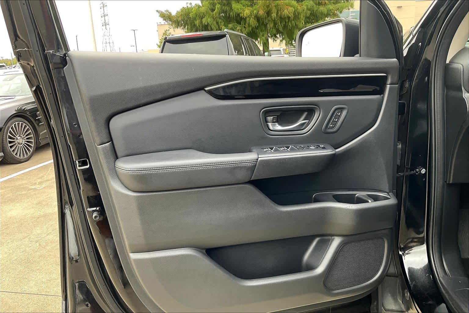 2023 Honda Pilot EX-L 8 Passenger Crystal Black Pearl at AutoNation USA Houston