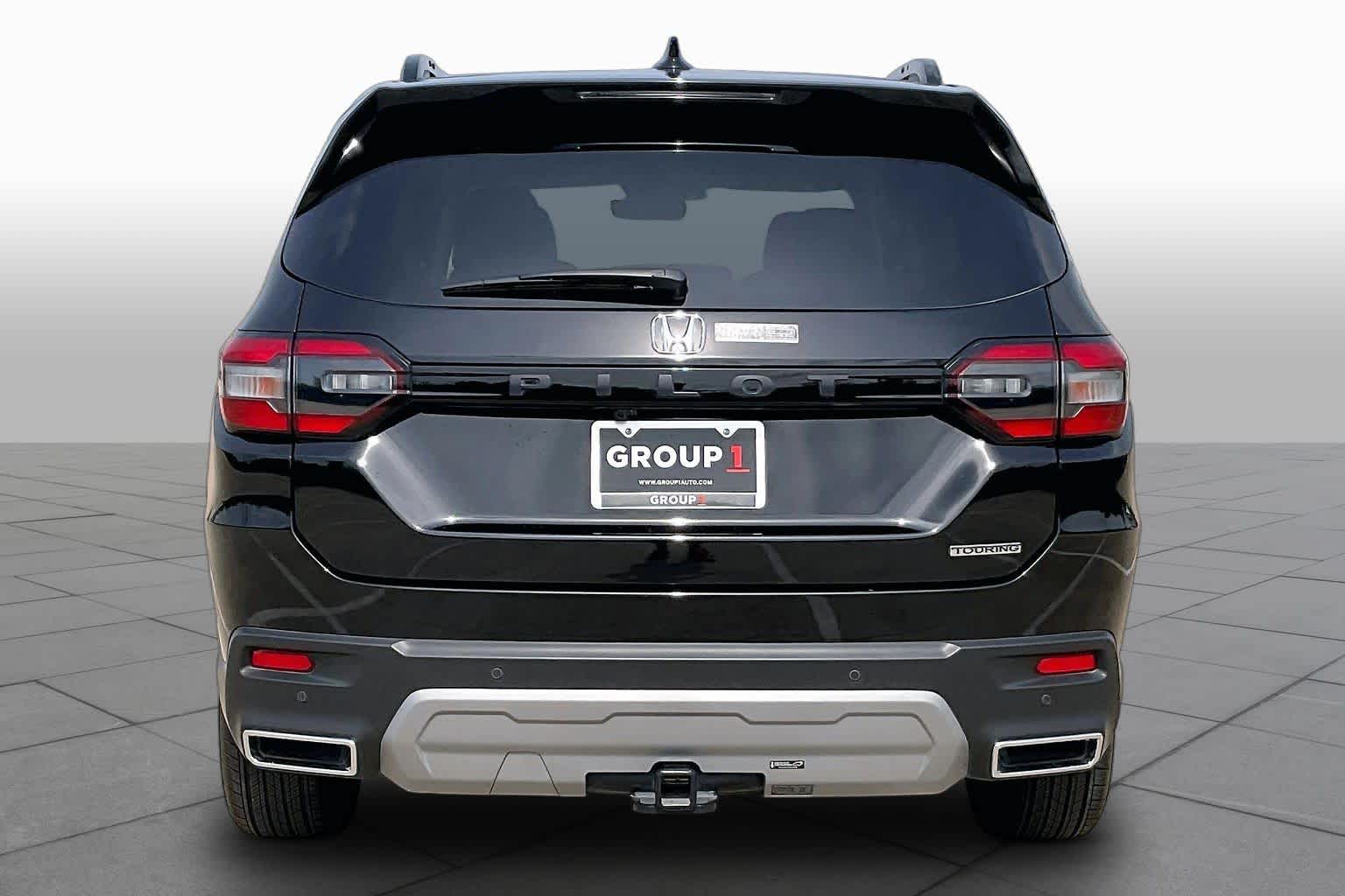 2023 Honda Pilot Touring Crystal Black Pearl at AutoNation USA Katy