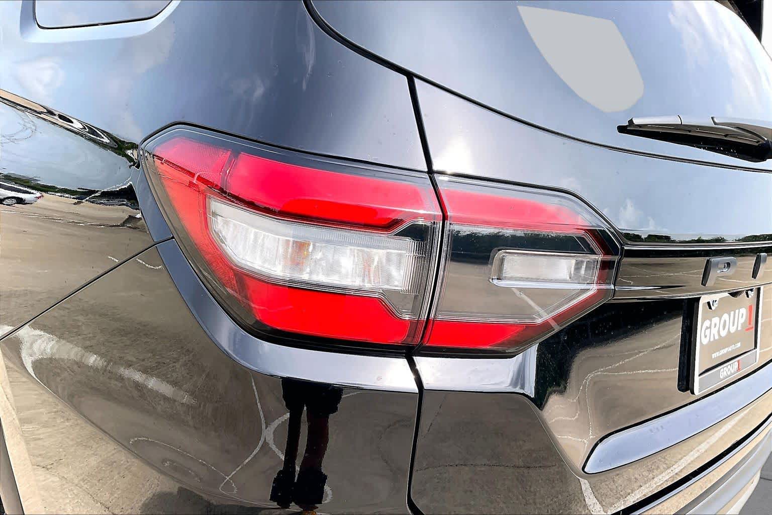 2023 Honda Pilot Touring Crystal Black Pearl at AutoNation USA Katy
