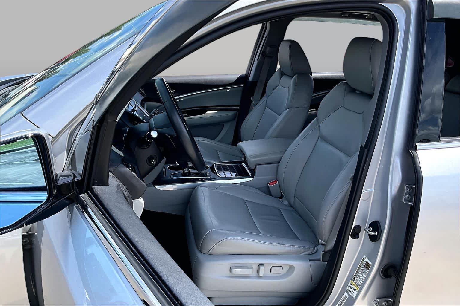 2015 Acura MDX Tech Pkg Silver Moon at Mac Haik Ford