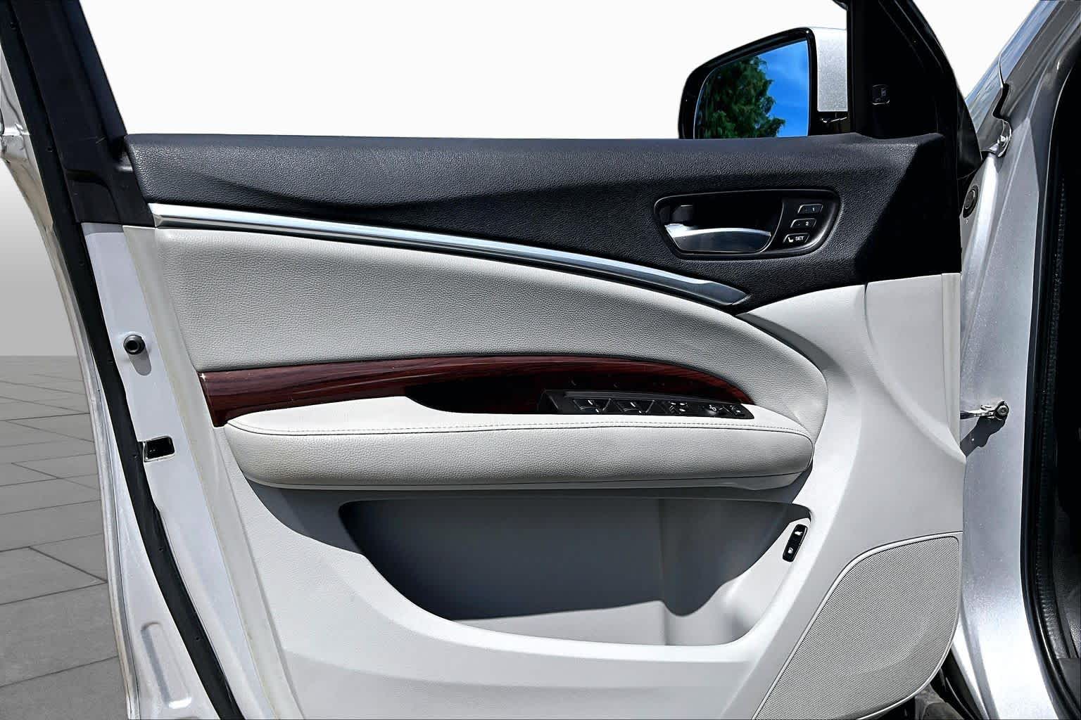 2015 Acura MDX Tech Pkg Silver Moon at Mac Haik Ford
