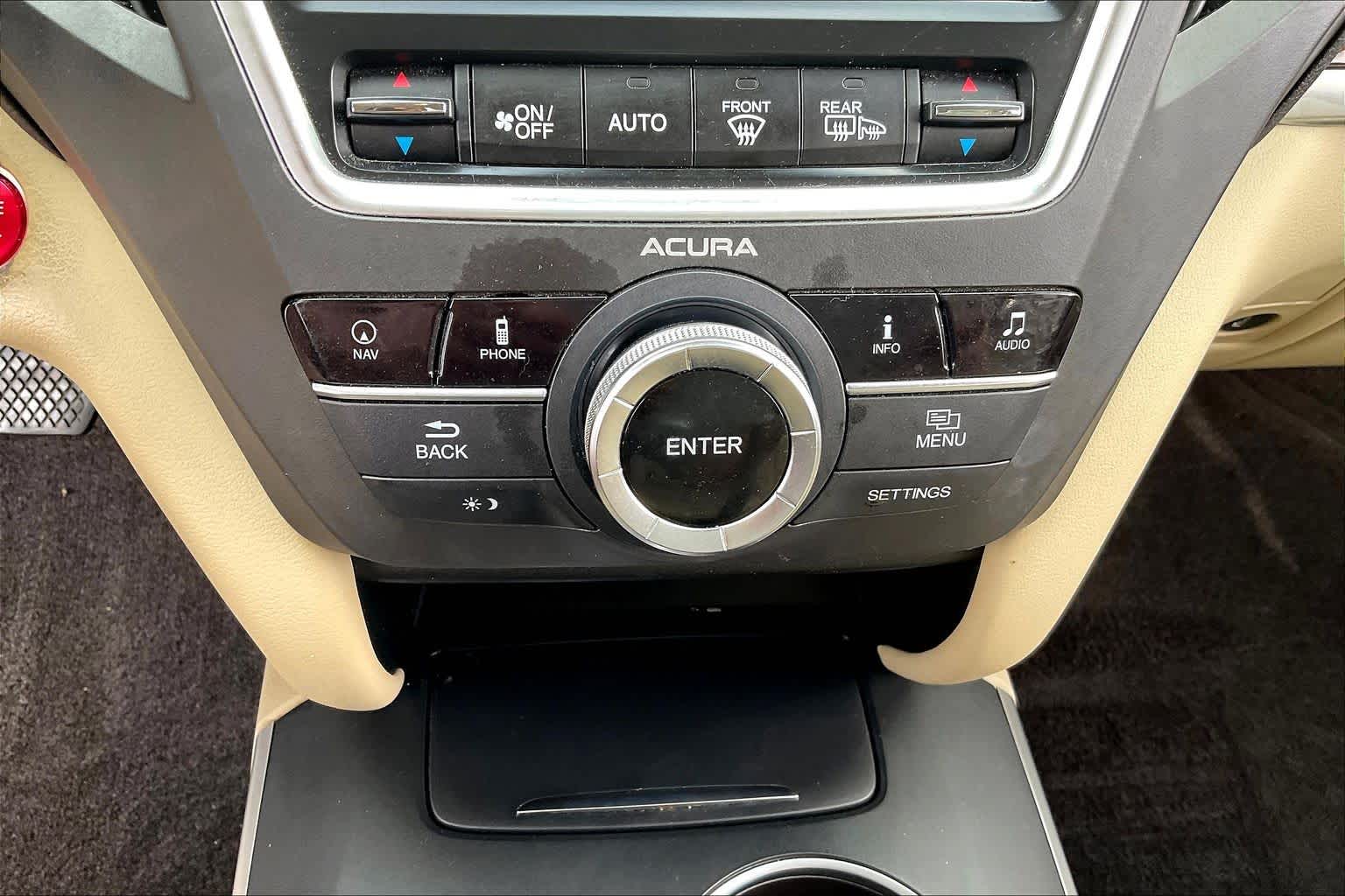 2017 Acura MDX w/Technology Pkg White Diamond Pearl at AutoNation USA Katy