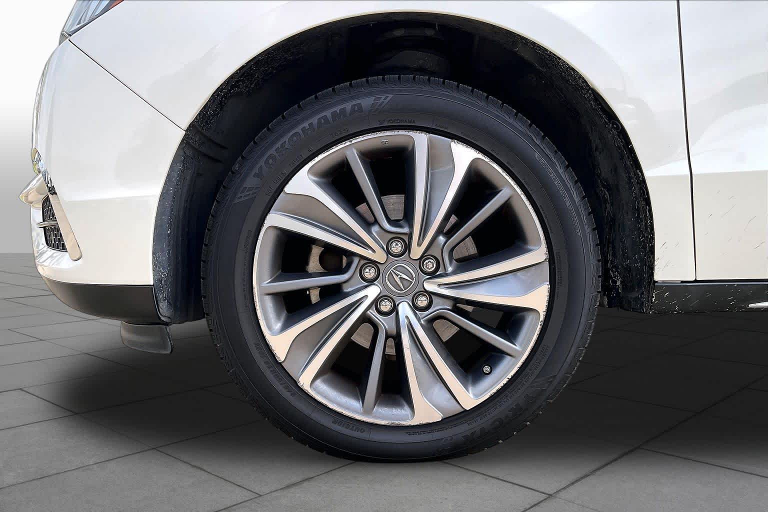 2017 Acura MDX w/Technology Pkg White Diamond Pearl at AutoNation USA Katy