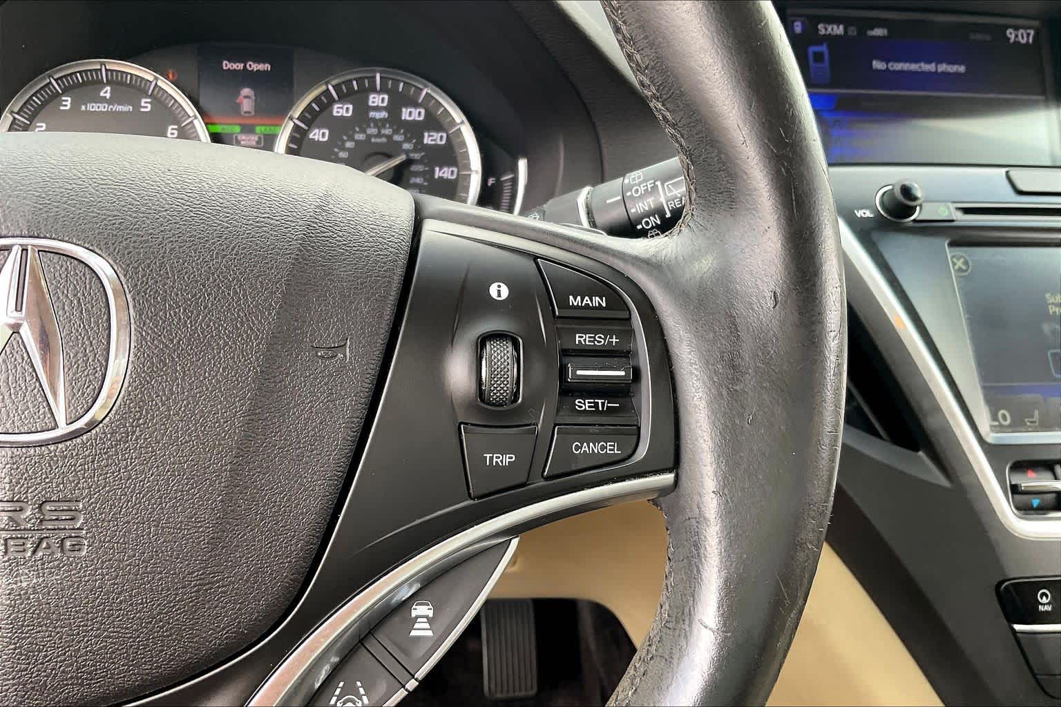 2017 Acura MDX w/Technology Pkg White Diamond Pearl at AutoNation USA Katy