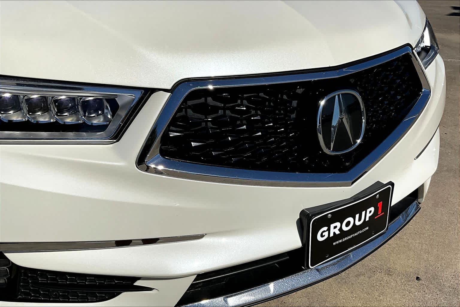 2017 Acura MDX w/Advance Pkg White Diamond Pearl at Sterling McCall Acura