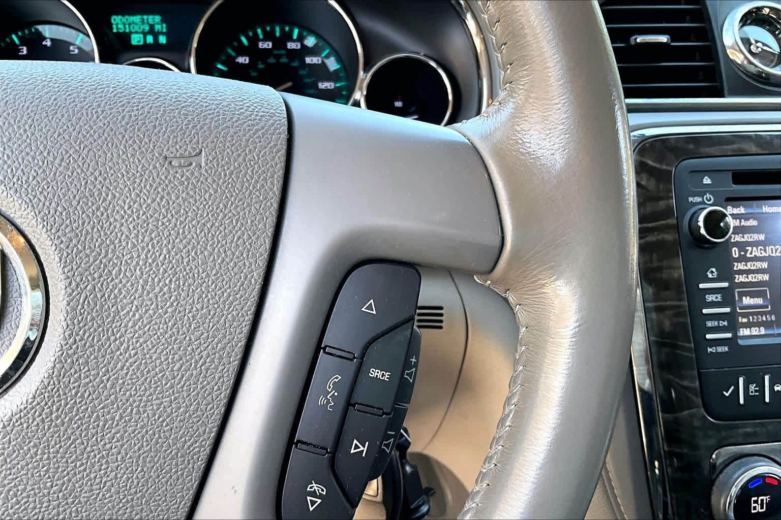 2013 Buick Enclave photo 23 of 35