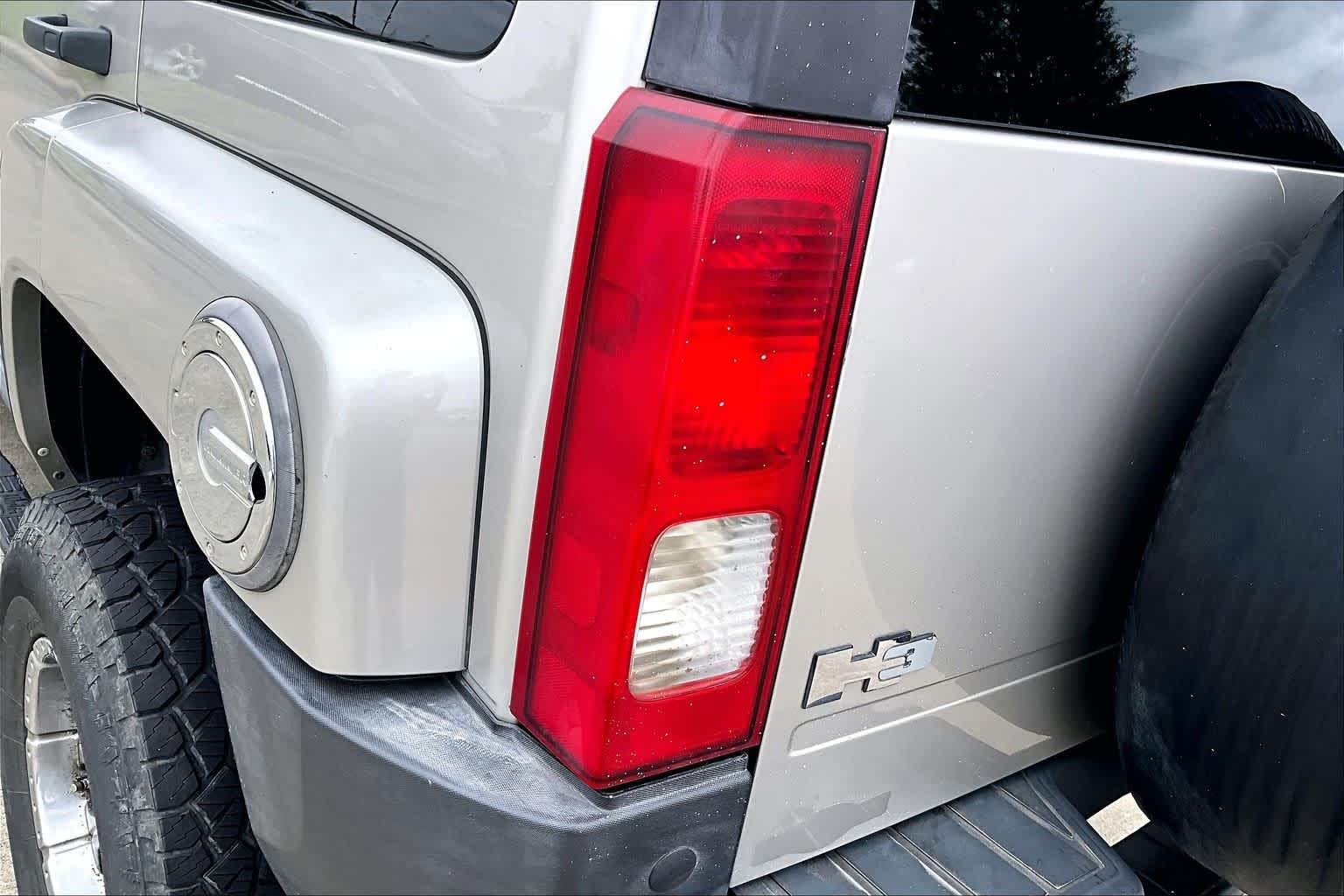 2007 HUMMER H3 SUV Boulder Gray Metallic at Mac Haik Ford